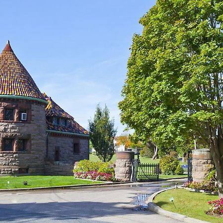 Oceancliff I & II Hotel Newport Kültér fotó